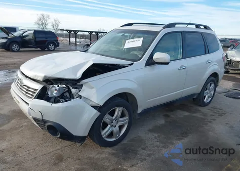 2010 Subaru Forester 2.5X Premium z USA, uszkodzony, nr VIN JF2SH6CC2AH747422